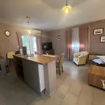 Apartment House Lokvice Murter