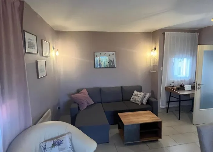 Lokvice Apartamento *